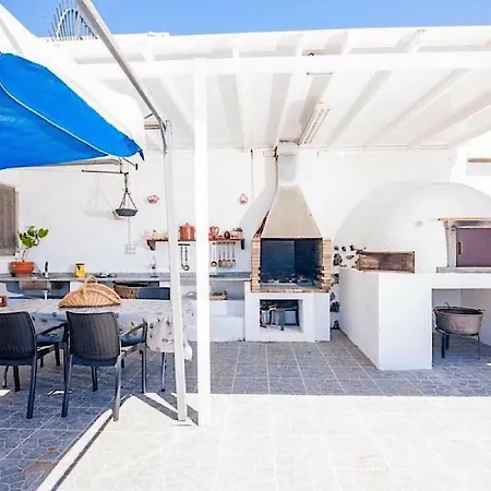 Casa Isabella With Sat-tv, Wifi And Barbecue In *