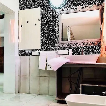 Casa Isabella With Sat-tv, Wifi And Barbecue In *