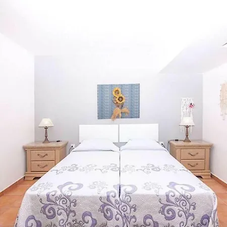Casa Isabella With Sat-tv, Wifi And Barbecue In Mácher