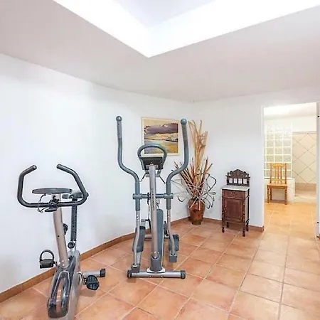 Casa Isabella With Sat-tv, Wifi And Barbecue In Mácher